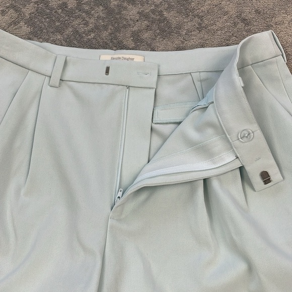 New Favorite Daughter The Agnes Short Pleat Front Pastel Blue High Rise Sz 14 - Picture 10 of 15
